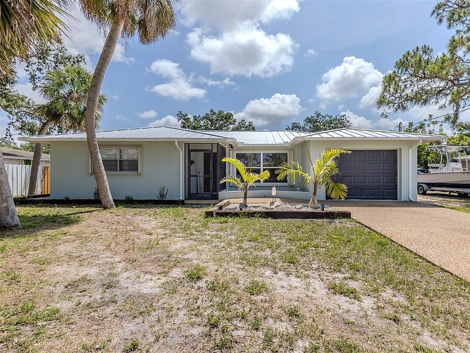 1st image of 2020 E CREST DRIVE