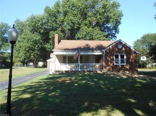 322 S Broad St, Canfield, OH