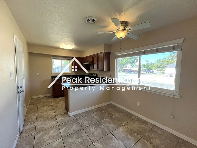 3101 Gardendale Rd — Photo 5