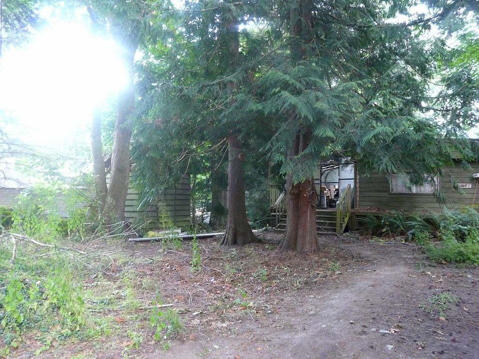 1st image of 1551 Graham Dr
