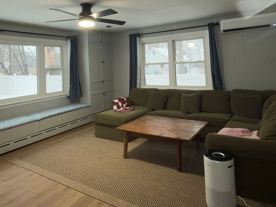 1st image of 12 Thayer St
