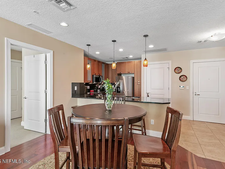 1431 Riverplace Blvd #2302 — Photo 9
