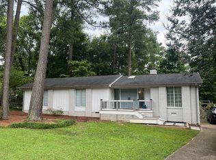 2016 Mallard Ln, Raleigh, NC 27609