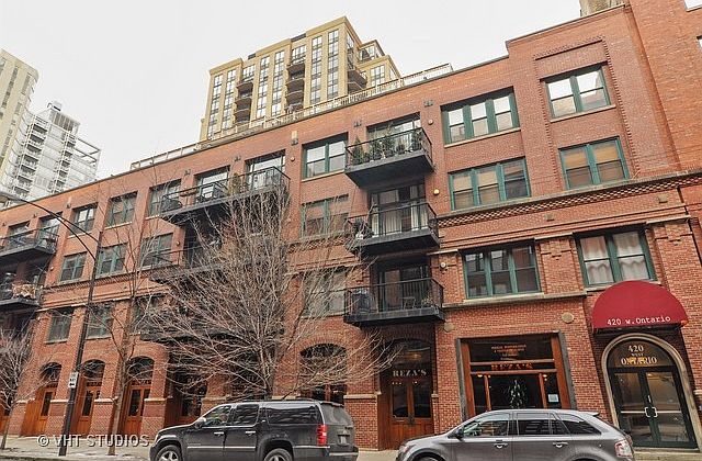 1st image of 420 W Ontario St APT 402