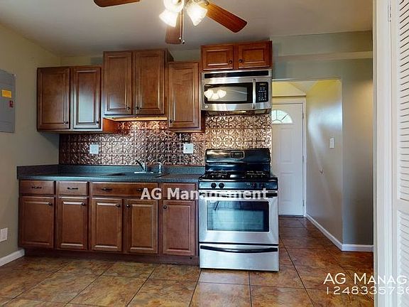 3rd image of 23164 Donald Ave
