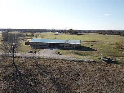 4th image of 465 Private Road 6047 Unit 1