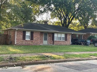 1665 Delmont Rd, Memphis, TN 38117
