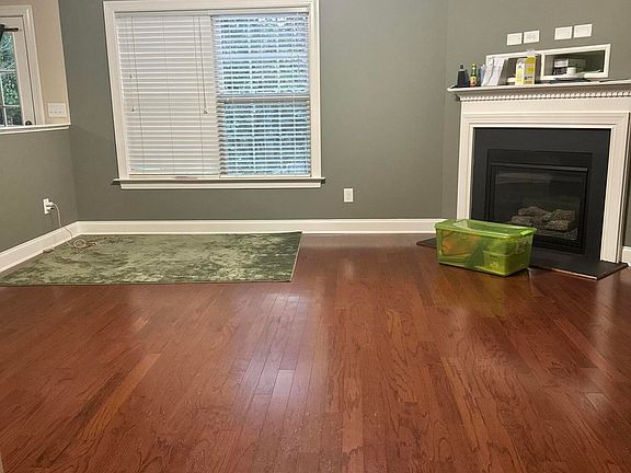 5th image of 4809 Smarty Jones Dr