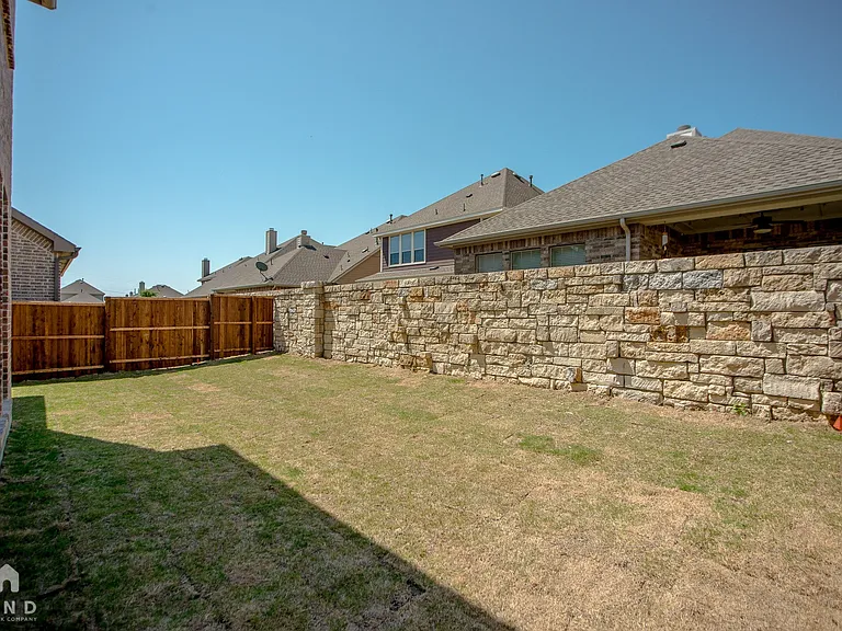 3316 Damsel Sauvage Ln — Photo 36