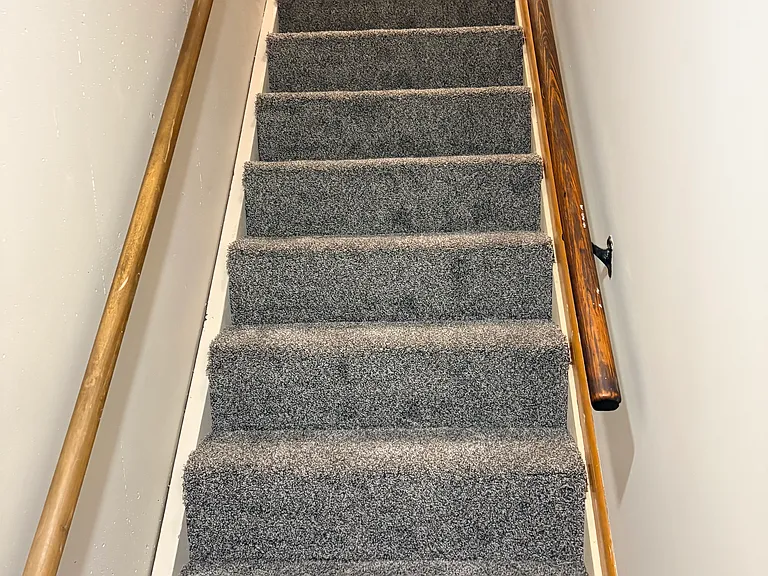 Private entrance to basement.