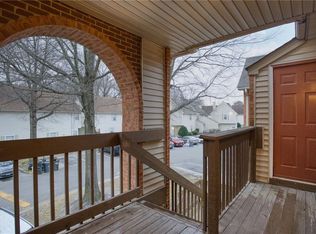 989 Gas Light Ln #989, Virginia Beach, VA 23462