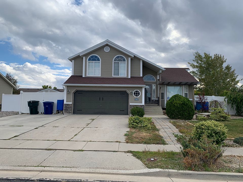 1st image of 5961 W Fox River Ln