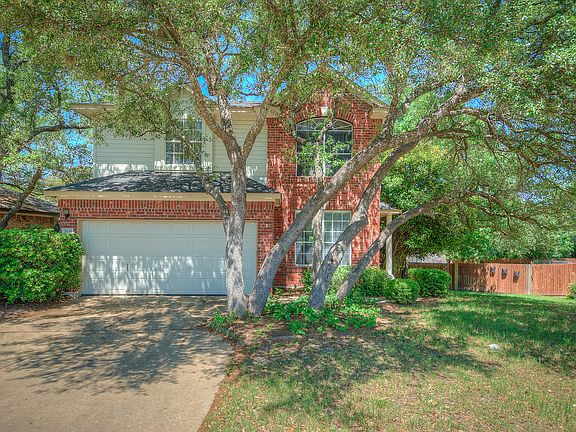 2nd image of 2631 Claudia Dr.