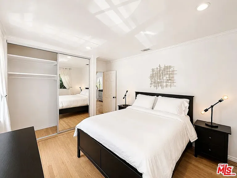834 Lincoln Blvd #5 — Photo 14