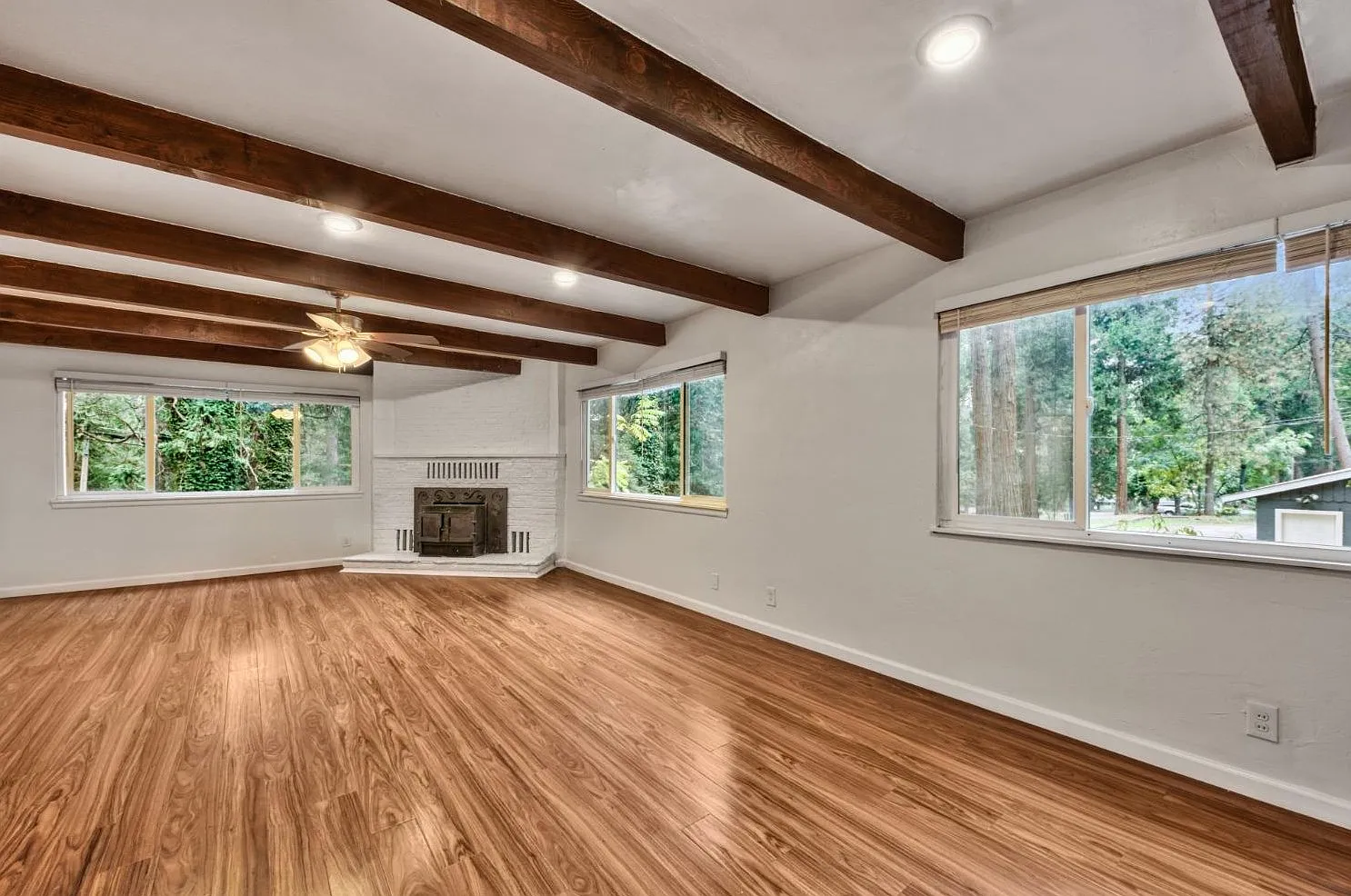 2 bed, 1574 sqft, $2,250 — Photo 4