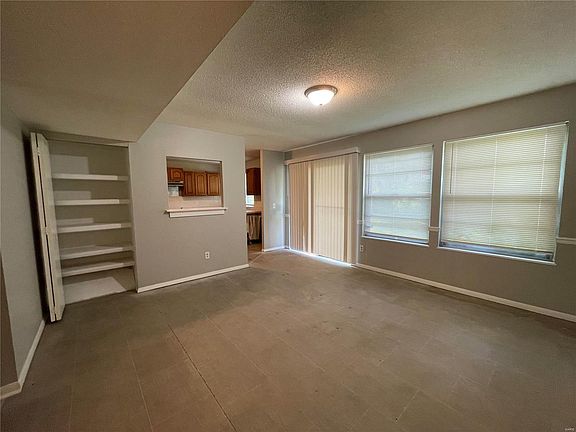 5th image of 2512 Dukeland Dr
