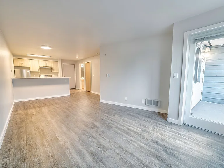 Terrace Villa Apartments — Photo 7