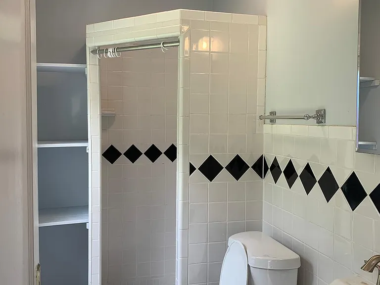1229 State St NW — Photo 12