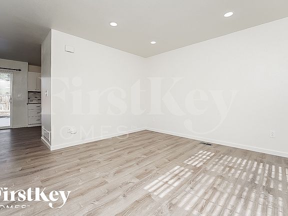4th image of 13177 Bryant Cir