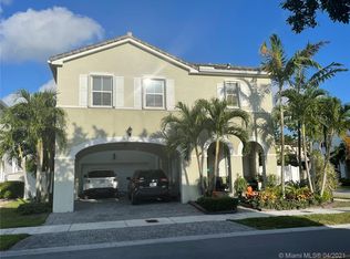 17058 SW 94th Ln, Miami, FL 33196