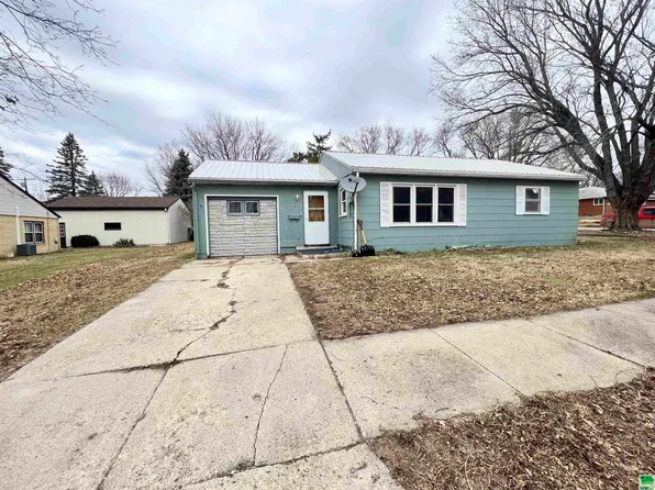 405 W 7th St, Alta, IA 51002
