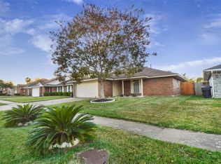 9515 Carmalee St, Houston, TX 77075