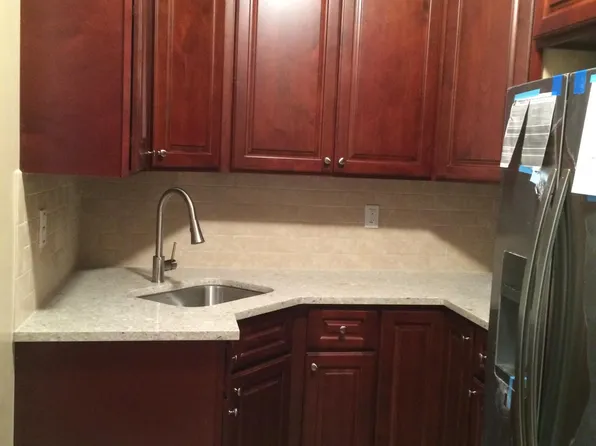 4248 Bronxwood Ave, Bronx, NY 10466