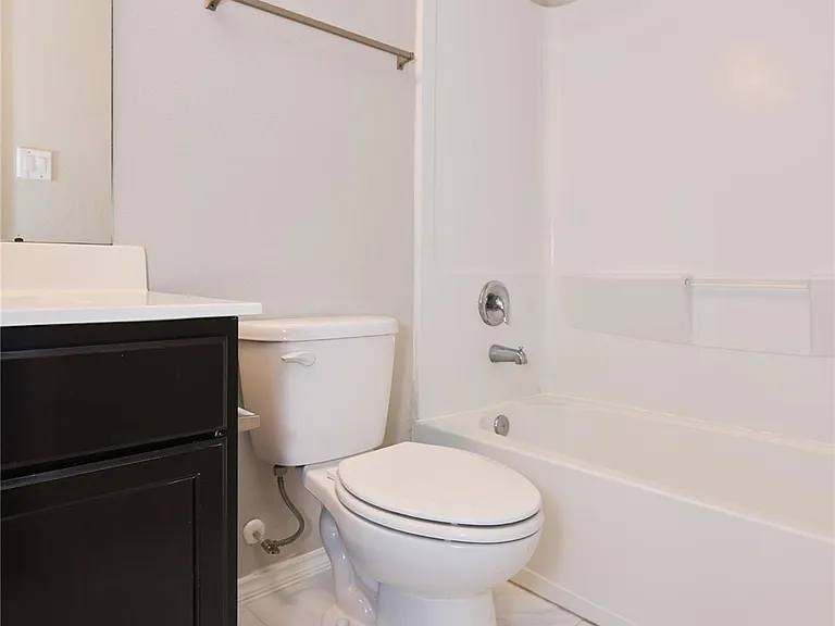 13918 Nicolet Arbor Ln — Photo 34