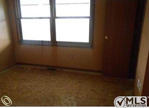 7142880363 Living Room.JPG