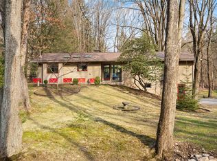 209 Washington Rd, Bradfordwoods, PA 15015