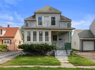 377 Pine Ridge Rd, Cheektowaga, NY 14225