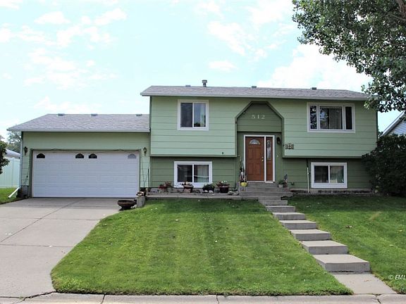 3rd image of 512 Ponderosa Dr