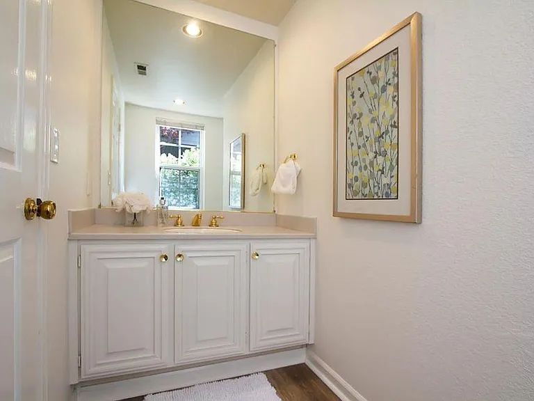 Dockside Cir — Photo 10