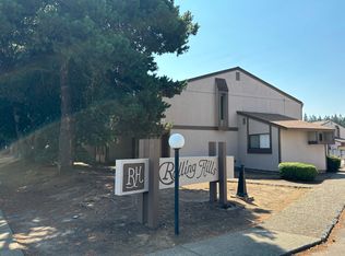 Rolling Hills Townhouses, Salem, OR 97306