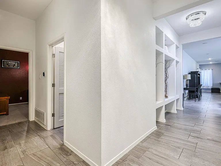 4825 Rancho Feliz Ct #C-T — Photo 26