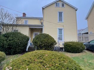 725 Chartiers St APT 1, Bridgeville, PA