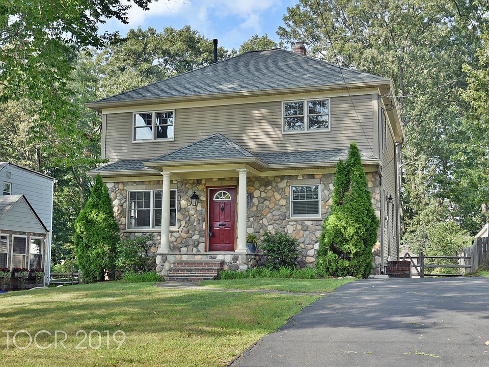 1st image of 58 W Summit Ave