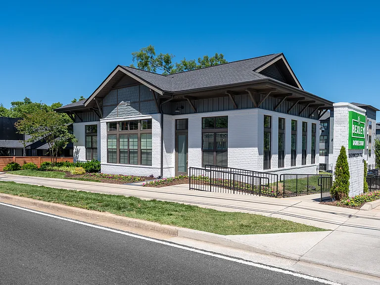 Bexley Donelson — Photo 3