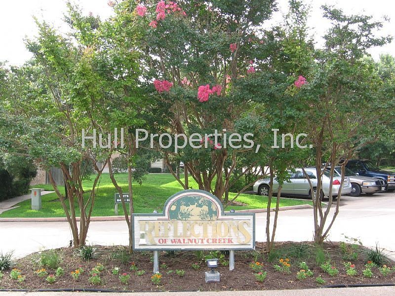 1st image of 11901 Swearingen Dr APT 123