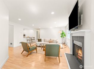 555, Seattle, WA 98109