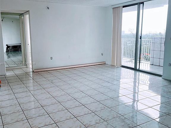 5th image of 1300 NE Miami Gardens Dr APT 1001E