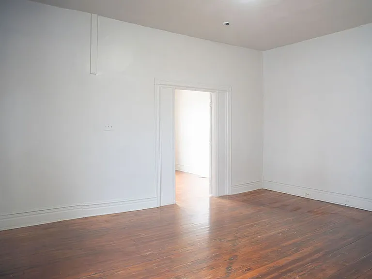 23 E Main St — Photo 12