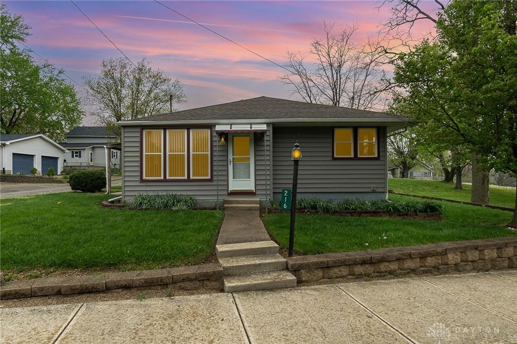 Real estate listing image