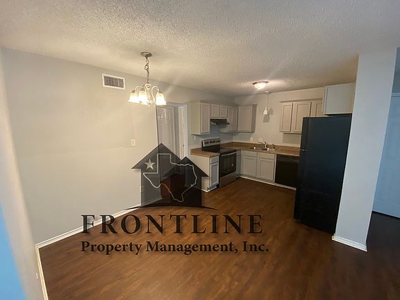 3rd image of 6752 Trail Lake Dr Unit A