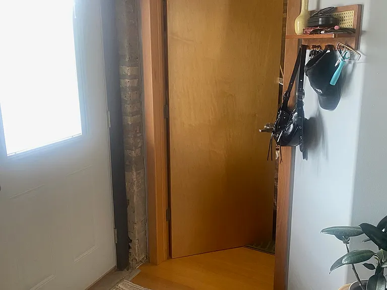 1151 W Erie St #3R — Photo 16
