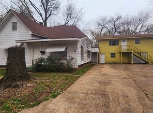 609 S Nebraska St, Pine Bluff, AR 71601