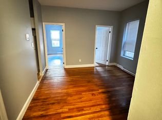 894 Huntington Ave APT 4, Boston, MA 02115