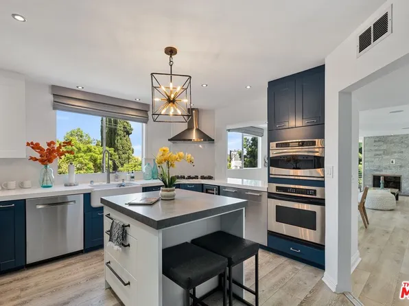 1129 Larrabee St APT 8, West Hollywood, CA 90069