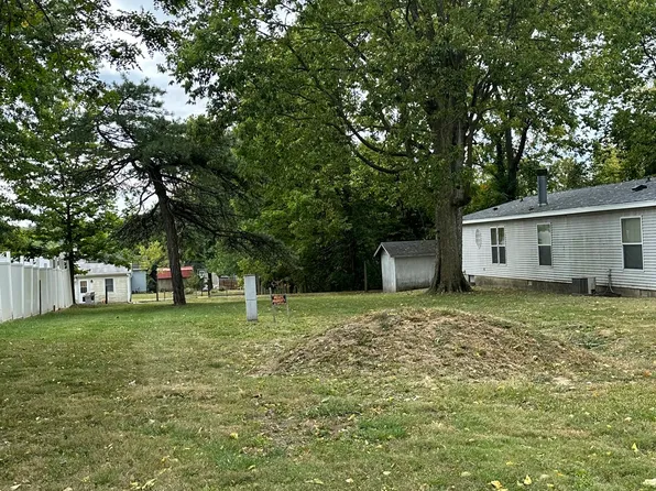 606 Howard St, Greencastle, IN 46135