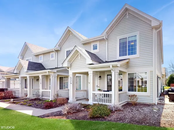 534 Blue Springs Dr, Fox Lake, IL 60020